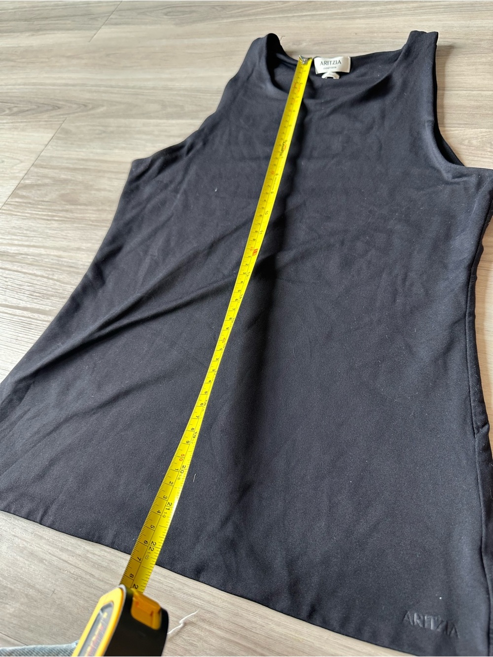 ARITIZIA Black Classic Tank Top women’s Large - Picture 7 of 8